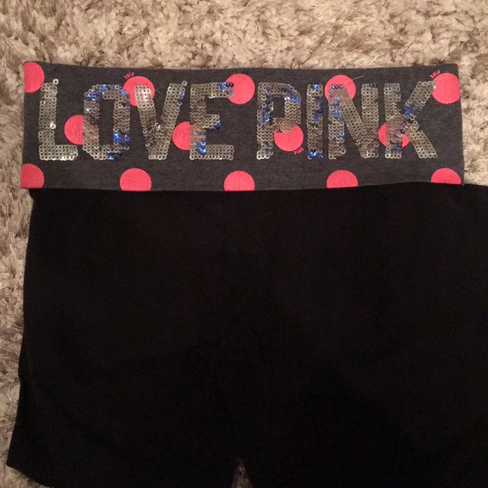 Victoria’ Secret PINK Polka dot Crop Leggings